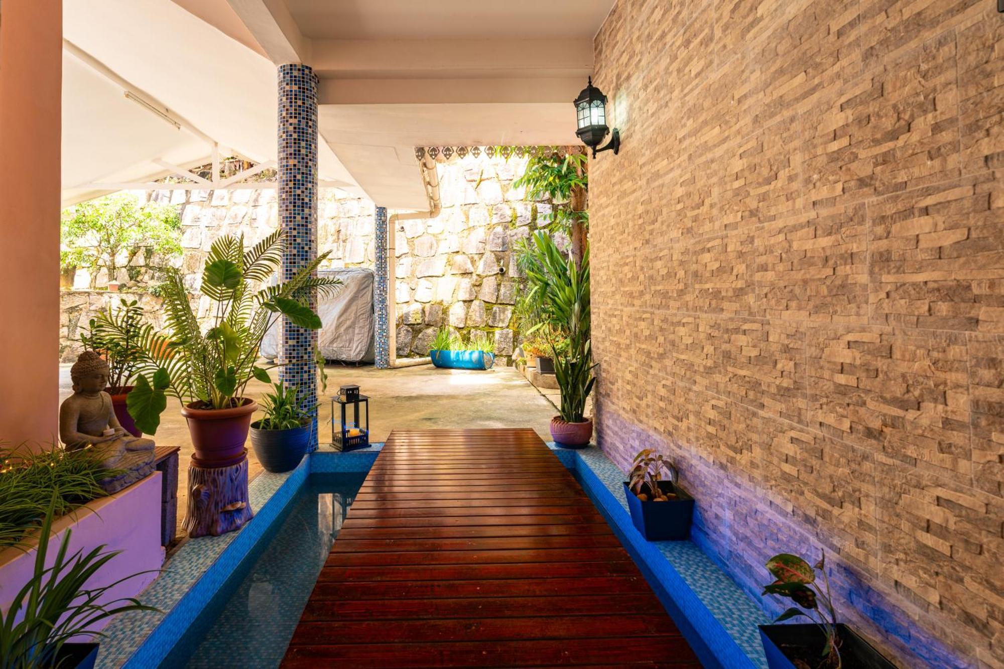 Glacis Heights Villa Luaran gambar