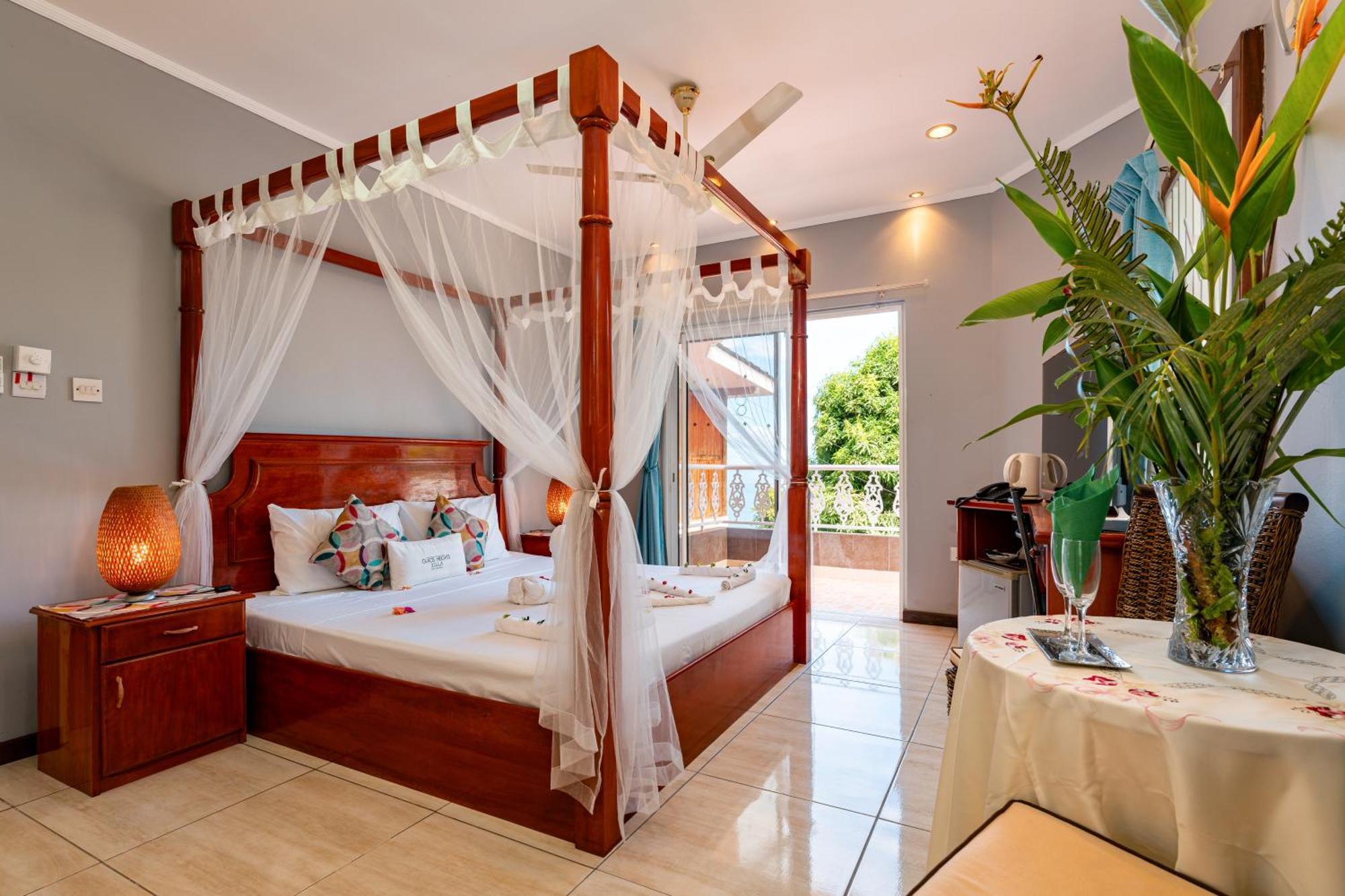 Glacis Heights Villa Luaran gambar