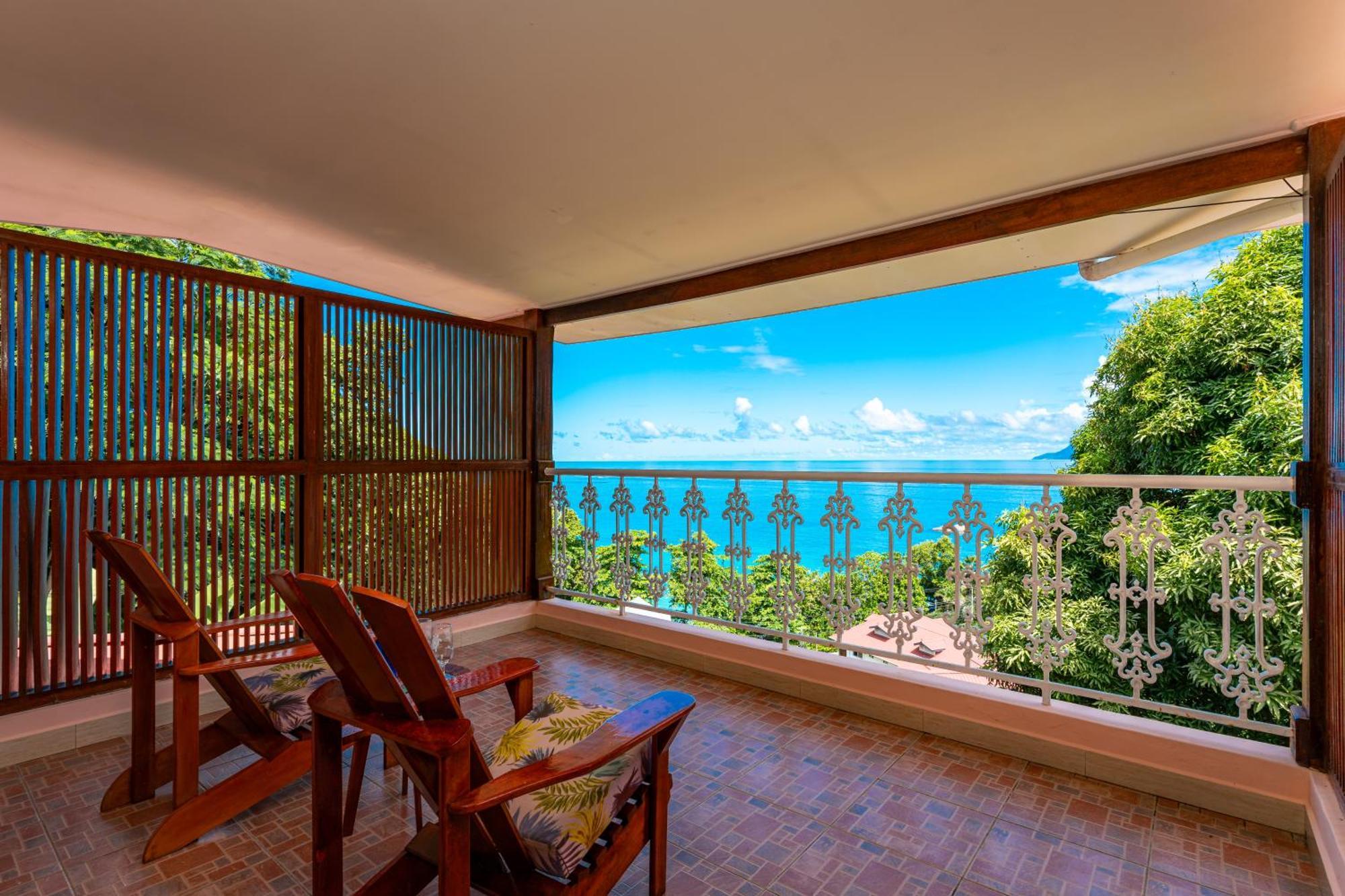 Glacis Heights Villa Luaran gambar