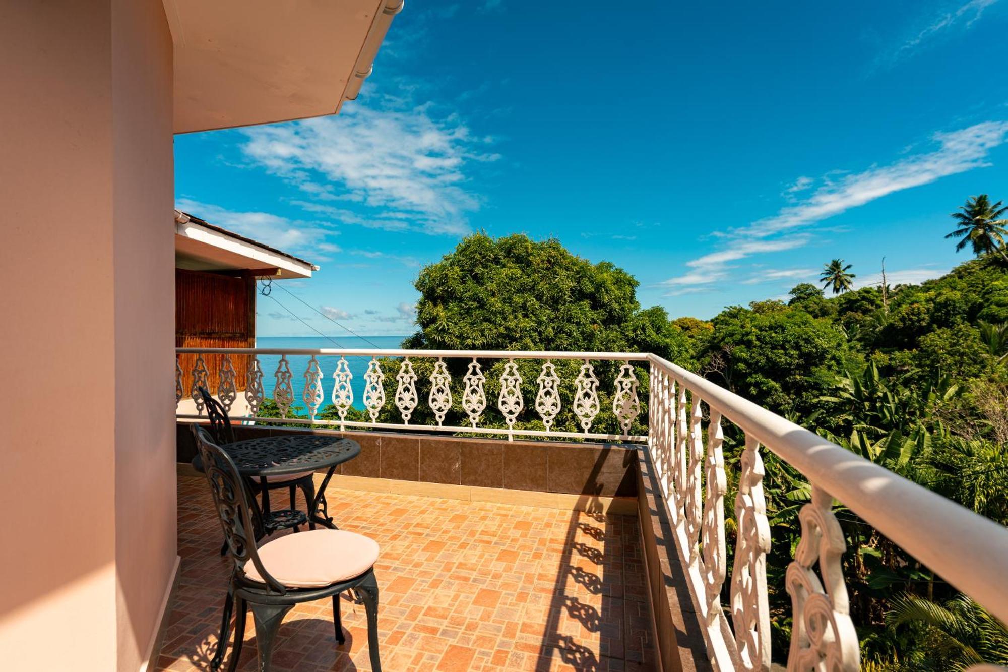 Glacis Heights Villa Luaran gambar