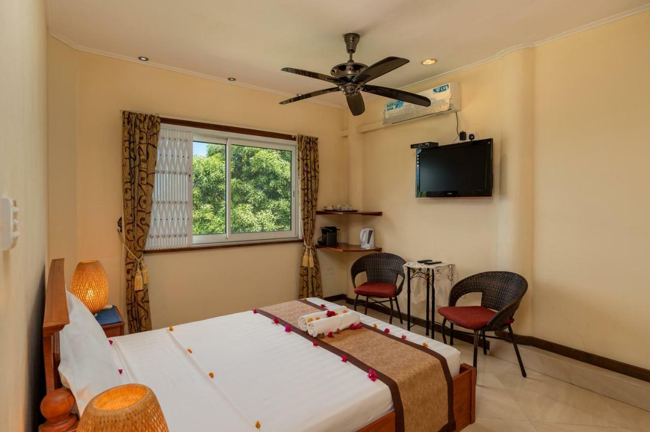 Glacis Heights Villa Luaran gambar