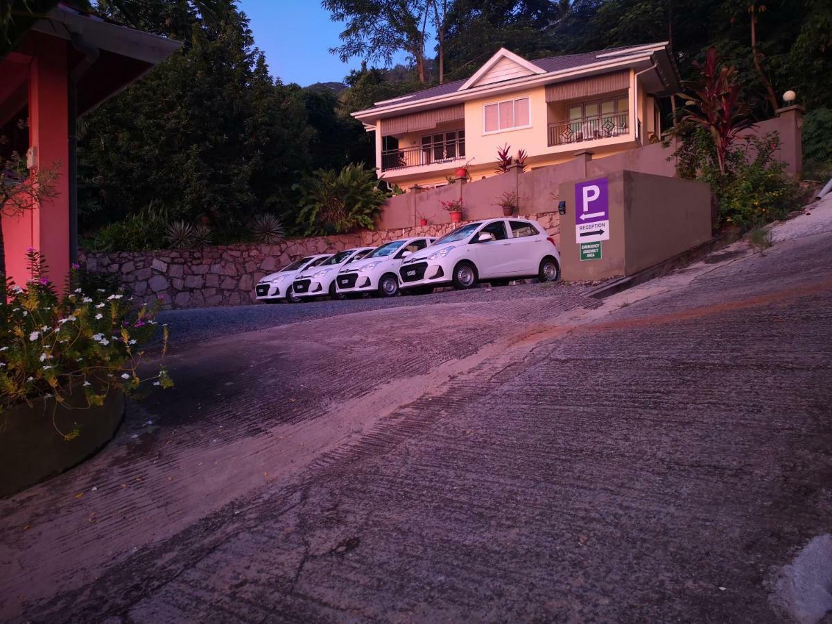 Glacis Heights Villa Luaran gambar
