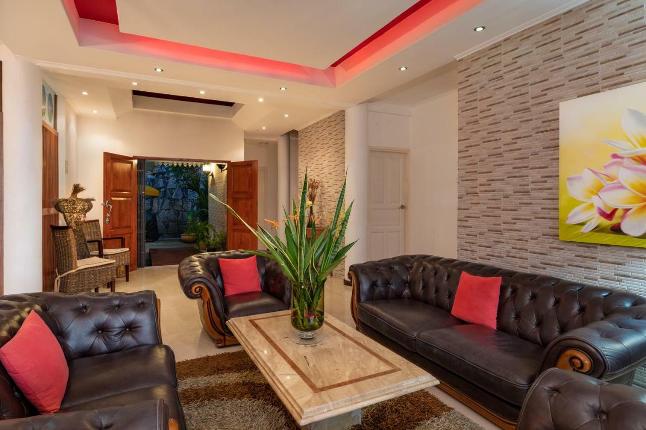 Glacis Heights Villa Luaran gambar